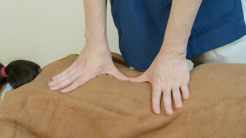 深谷市の鍼灸・マッサージ院の施術室内観